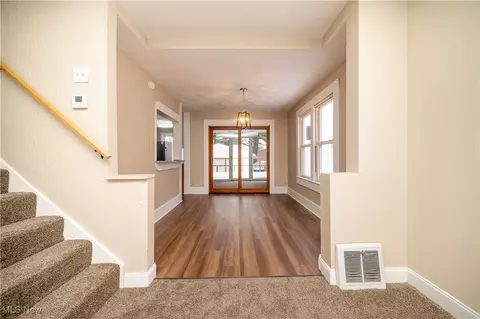 155 Morrison St, Struthers, OH 44471 photo 9