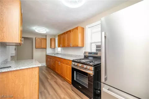 155 Morrison St, Struthers, OH 44471 photo 16