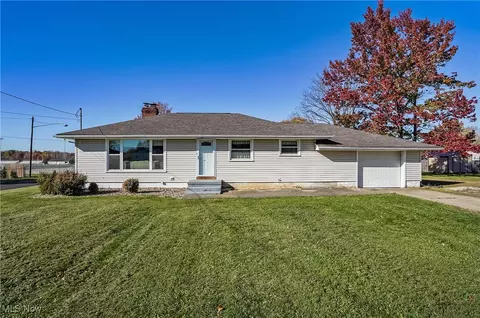 123 26th St NW, Massillon, OH 44647