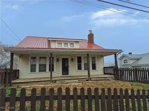 138 Steubenville St, Bloomingdale, OH 43910