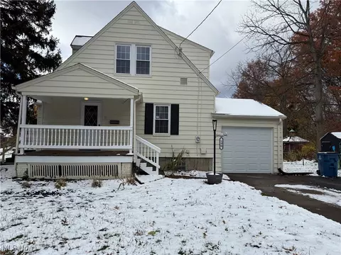 Exterior - 190 Melrose Ave, Boardman, OH 44512 photo 1 of 4