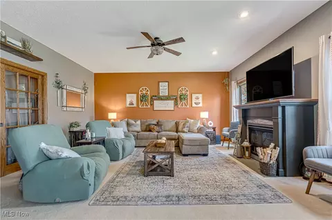 6880 Birchbark Ave NE, Canton, OH 44721 photo 18