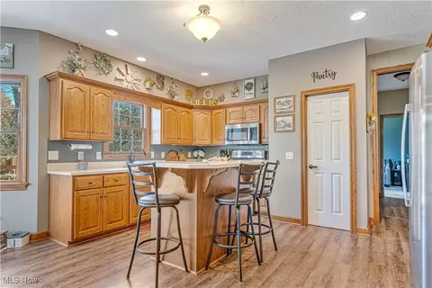 6880 Birchbark Ave NE, Canton, OH 44721 photo 13