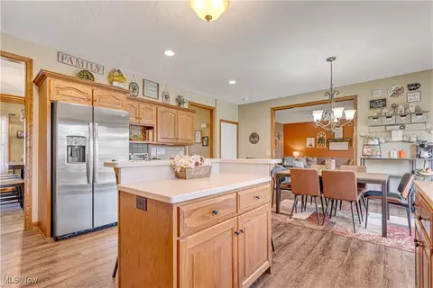 6880 Birchbark Ave NE, Canton, OH 44721 photo 14