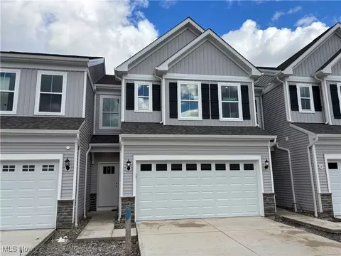 1717 Merlot Ln, Westlake, OH 44145