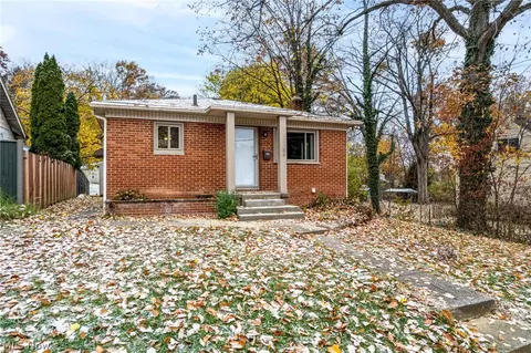 84 Pfeiffer Ave, Akron, OH 44312