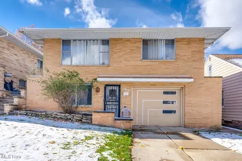 4864 E 94th St, Garfield Heights, OH 44125