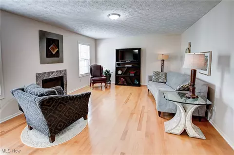 4626 Ruby Ln, Brunswick, OH 44212 photo 9