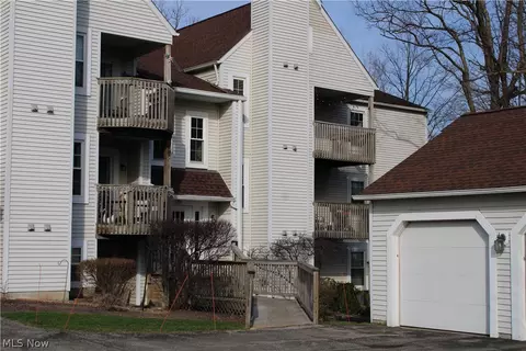 1201 W River Rd N #B3, Elyria, OH 44035