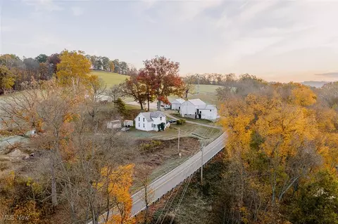 7499 County Road 19, Millersburg, OH 44654