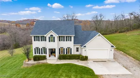 7300 Jones Rd, Nashport, OH 43830