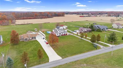 View/Area - 7939 Giddings Rd, Rootstown, OH 44272 photo 2 of 7