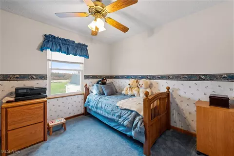 Bedroom - 7939 Giddings Rd, Rootstown, OH 44272 photo 3 of 4