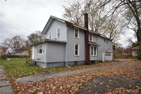 Other - 922 W 37th St, Ashtabula, OH 44004 photo 1 of 11