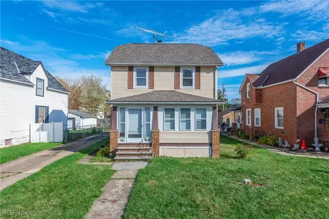 301 Idaho Ave, Lorain, OH 44052