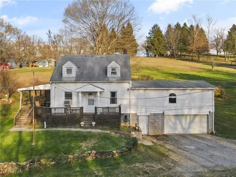 102 Potrock Rd, Wellsburg, WV 26070