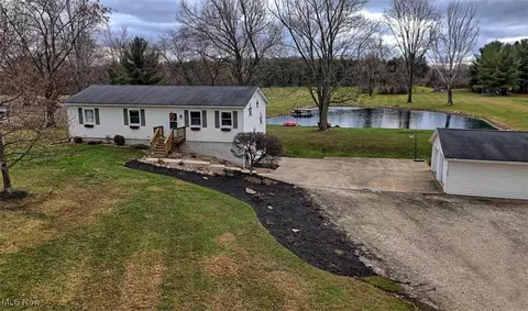 5620 Fenn Rd, Medina, OH 44256