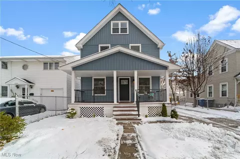 1563 Winchester Ave, Lakewood, OH 44107