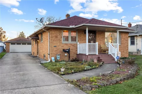 3116 Chris Ave, Lorain, OH 44052 photo 3