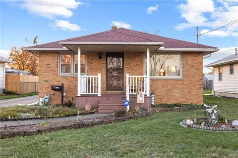 3116 Chris Ave, Lorain, OH 44052