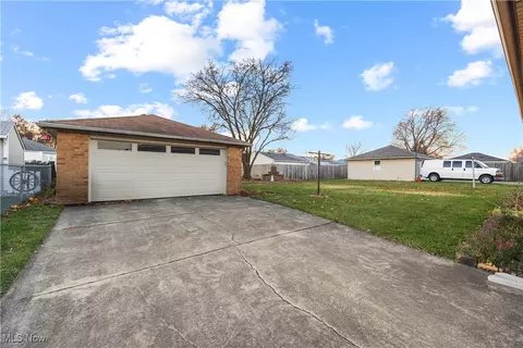 3116 Chris Ave, Lorain, OH 44052 photo 27