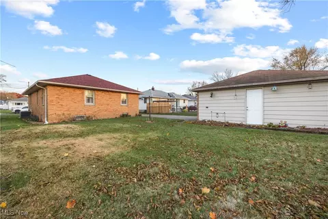 3116 Chris Ave, Lorain, OH 44052 photo 30
