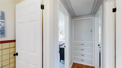 Entry Way - 123 Linwood Ave NW, Canton, OH 44708 photo 2 of 3
