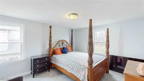 Bedroom - 123 Linwood Ave NW, Canton, OH 44708 photo 1 of 8