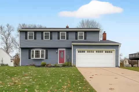 1891 Alcott Ln, Brunswick, OH 44212