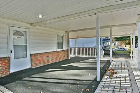 Exterior - 37 Morningside Rd, Niles, OH 44446 photo 8 of 8