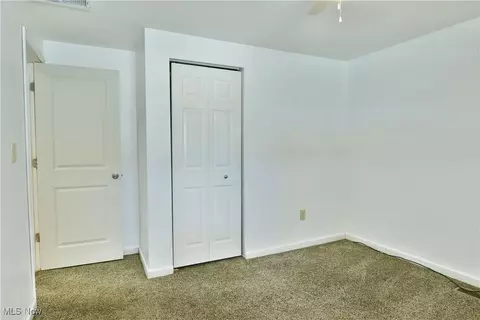 Bedroom - 37 Morningside Rd, Niles, OH 44446 photo 6 of 12
