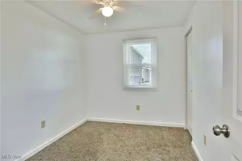 Bedroom - 37 Morningside Rd, Niles, OH 44446 photo 1 of 12