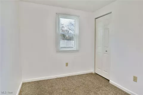 Bedroom - 37 Morningside Rd, Niles, OH 44446 photo 2 of 12