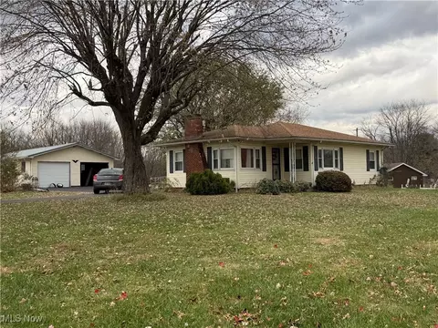 39446 State Route 39, Salineville, OH 43945