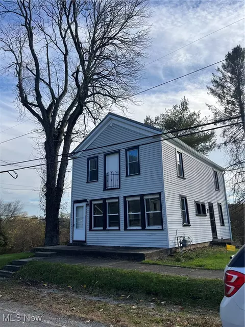 570 Coal Run Dr, Lowell, OH 45744