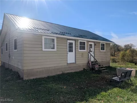 29015 Taylor Rd, Dennison, OH 44621 photo 22