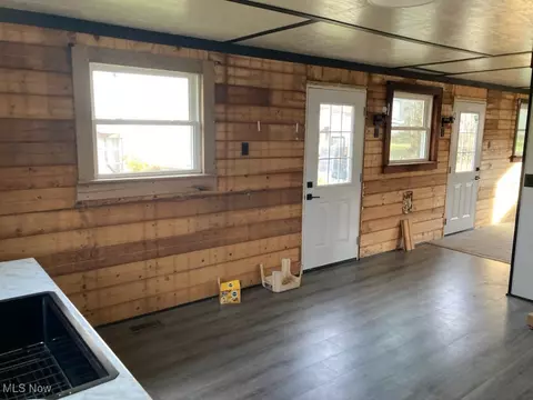 29015 Taylor Rd, Dennison, OH 44621 photo 32