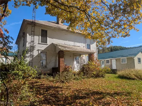 29015 Taylor Rd, Dennison, OH 44621 photo 3