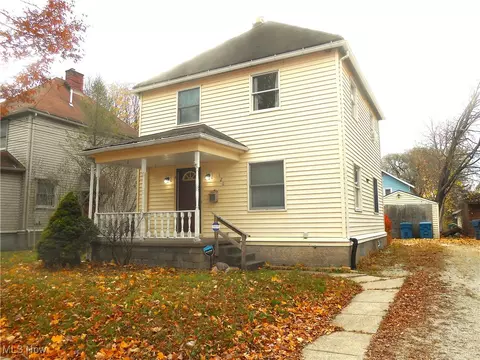 326 Pleasant Ave, Kent, OH 44240