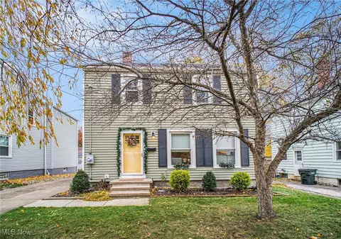 141 Birchwood Ave, Cuyahoga Falls, OH 44221