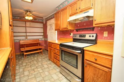 Kitchen - 297 Abbe Rd N, Elyria, OH 44035 photo 1 of 3