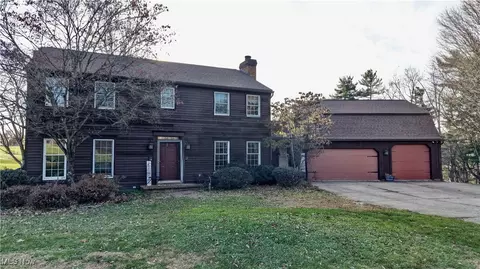 11441 Glenpark Rd NE, Bolivar, OH 44612