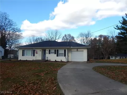 4675 Kent Rd, Stow, OH 44224