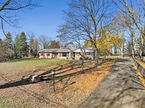 11087 Louisville St, Louisville, OH 44641