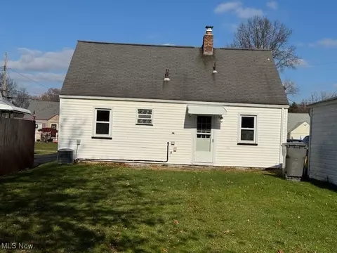 1643 Everett Ave, Youngstown, OH 44514 photo 11