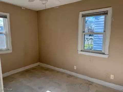 1643 Everett Ave, Youngstown, OH 44514 photo 6