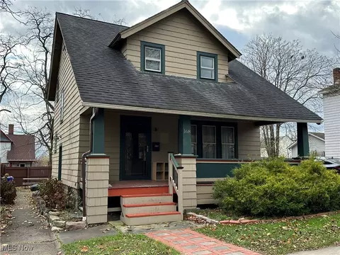 168 E Riddle Ave, Ravenna, OH 44266