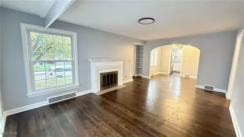 215 Roslyn Ave NW, Canton, OH 44708 photo 13