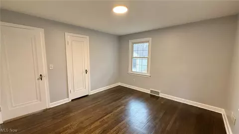 215 Roslyn Ave NW, Canton, OH 44708 photo 24