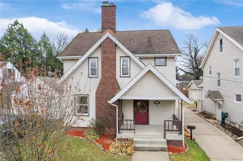 1612 28th St NW, Canton, OH 44709